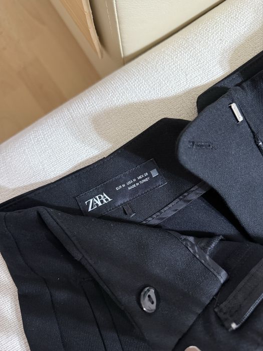Черен панталон Zara