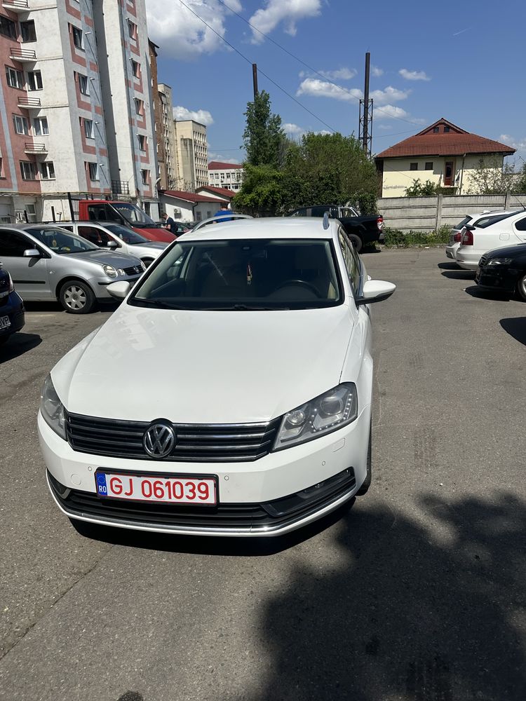 Vand VW PASSAT B7 2.0 TDI de 170 CP 4MOTION si DSG