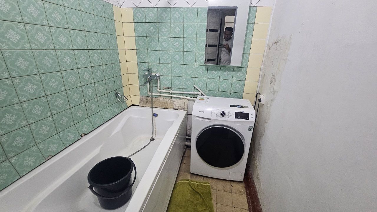 Яккасарой Кушбеги 2/1/5 Оила загс расмдагидек 
2/2/2  400$ 
Hamma nars