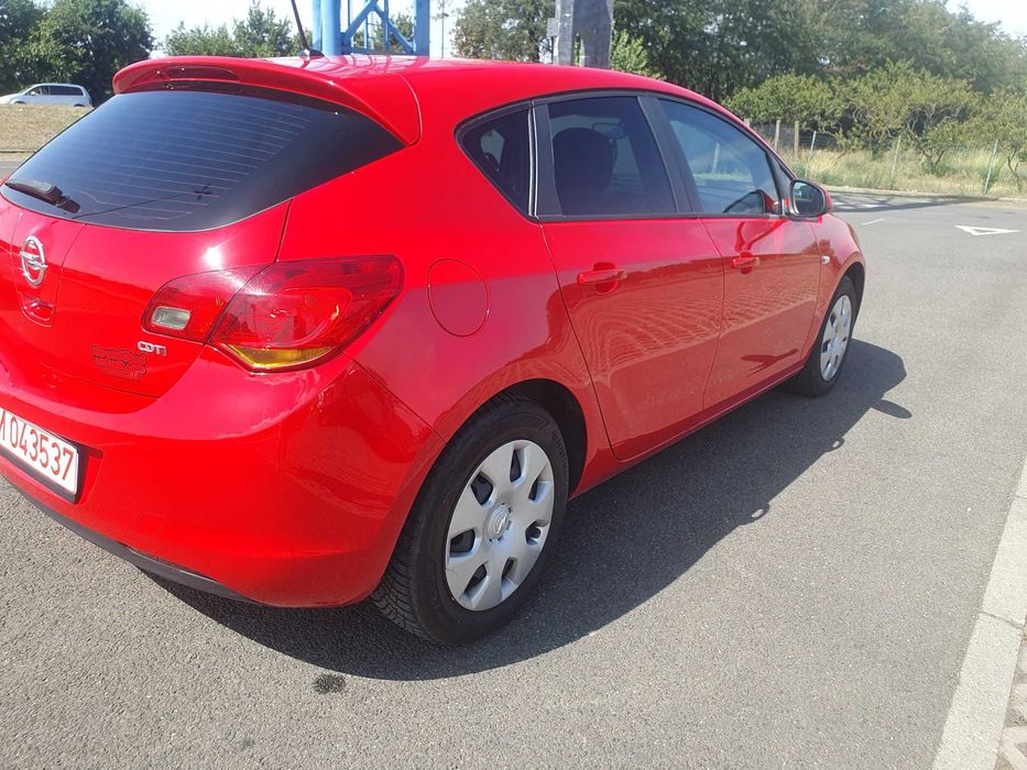 Opel Astra J 1.7 Diesel 110 Cp 2011 Euro 5