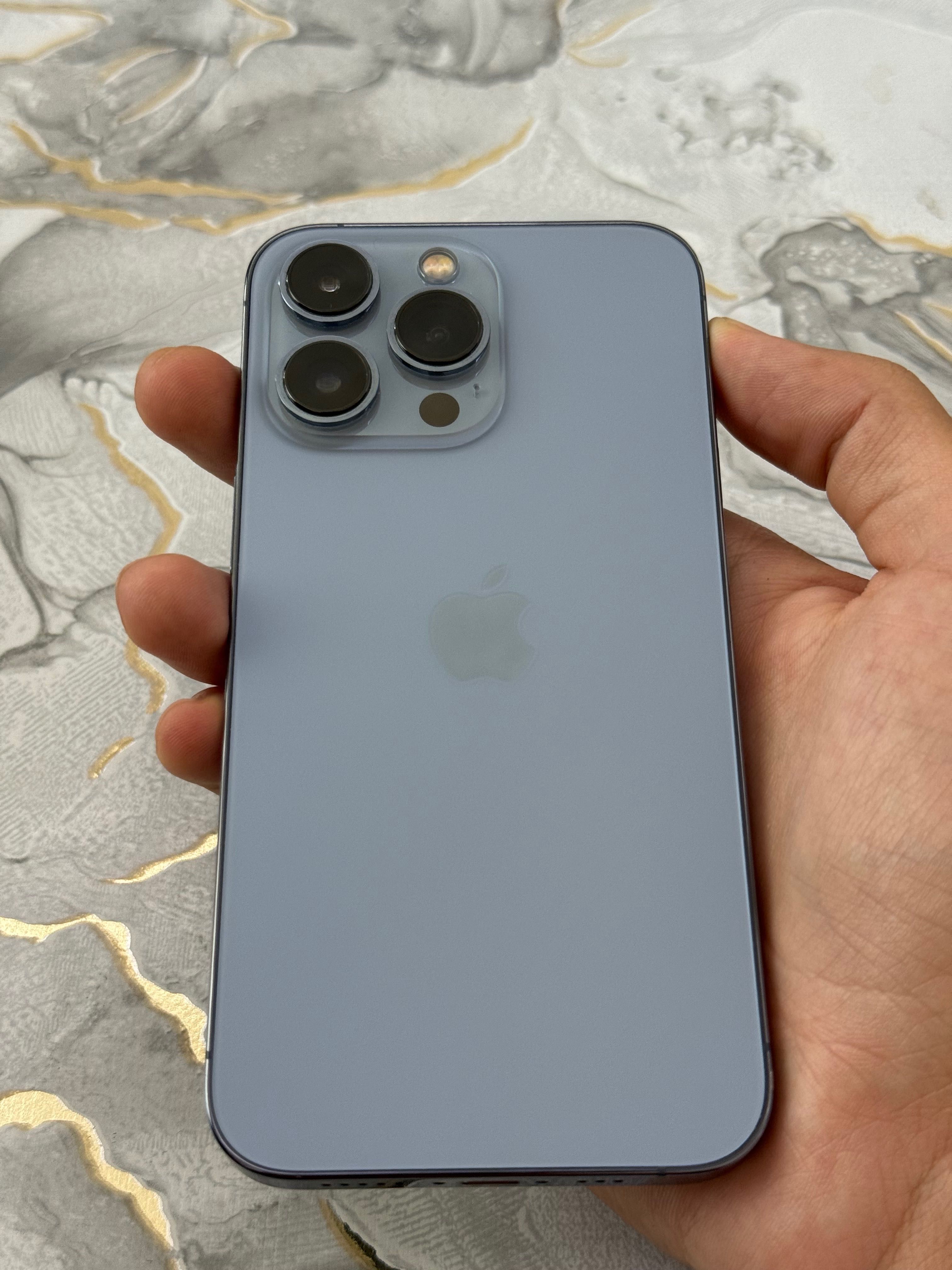 iPhone 13 Pro 256gb blue