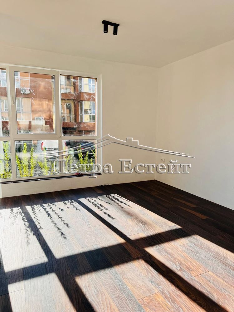 Продава се Двустаен апартамент в Варна, м-т Пчелина - 75 кв.м за 1187 €/кв.м - Снимка #5