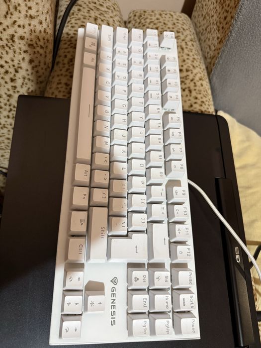 Genesis thor 303 TKL, Genesis krypton 555 клавиатура и мишка комбо!