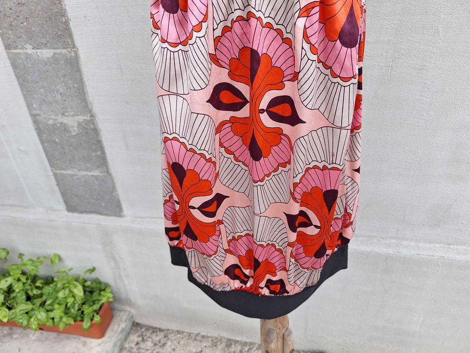 Pink Vanilla | rochie dama | bust 82 cm | mar. 40 - 42 | M - L