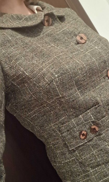 Дамско сако в кафяво