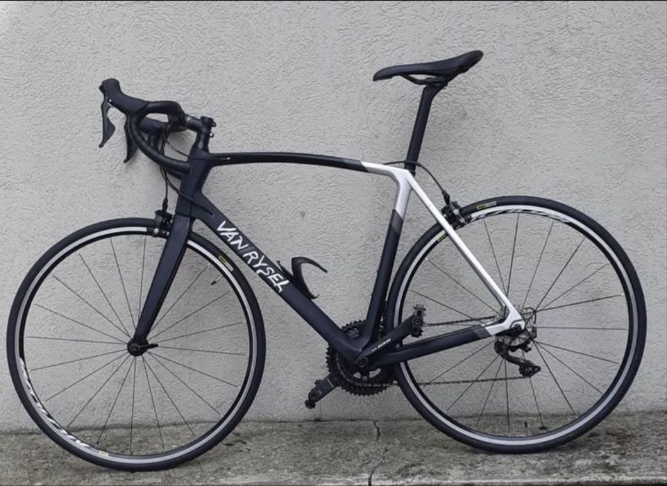 Bicicleta sosea Van Rysel 105 CF Ultra Carbon