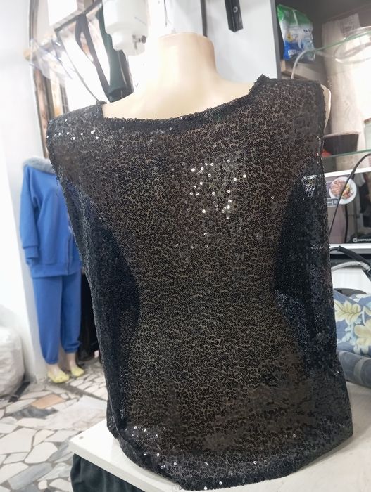 Payetka pistonli oqshom koftasi