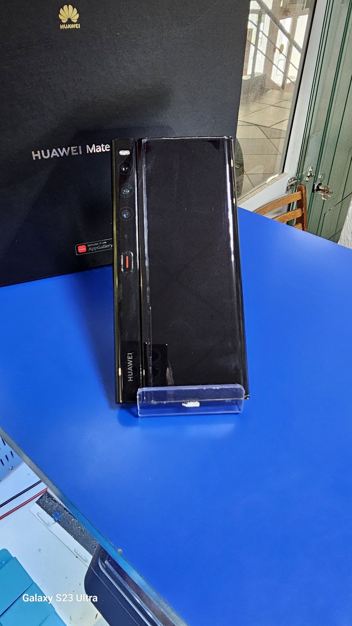 Huawei mate xs 2
