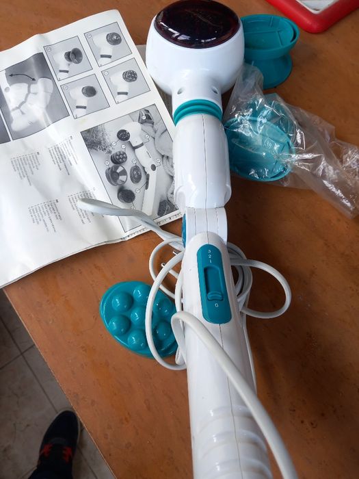 Aparat masaj Usefa nou