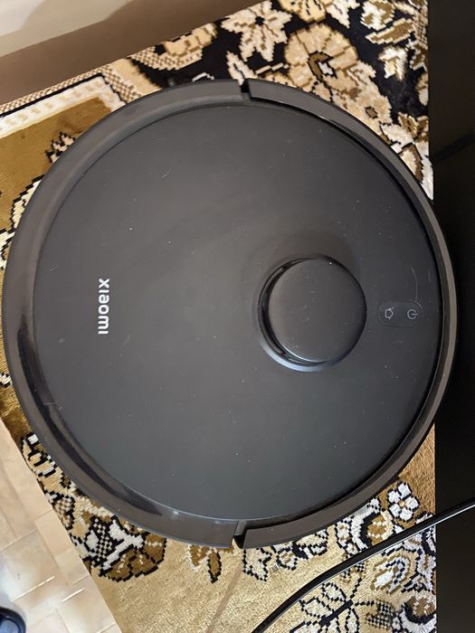 Робот пылесос продается