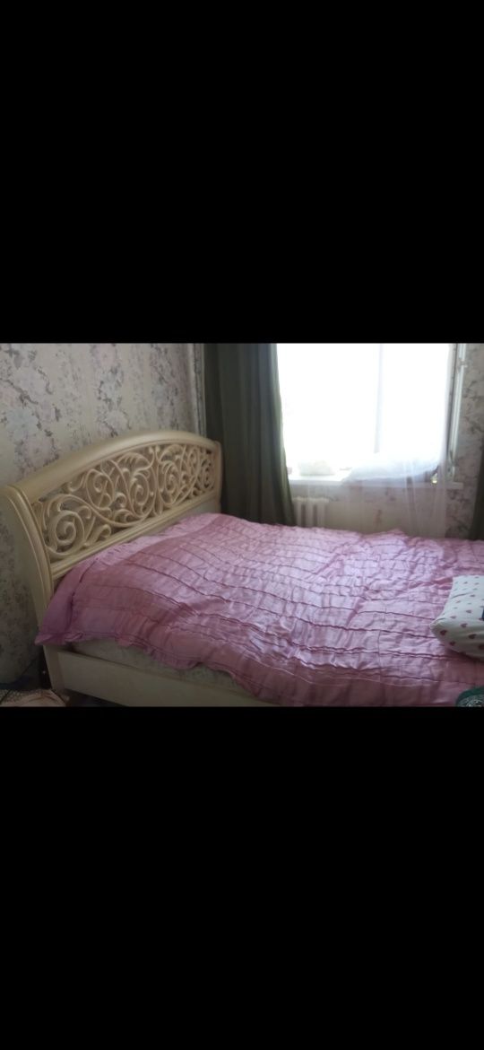Продается спальная кровать