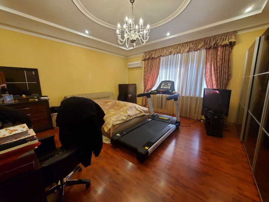 4комнатная квартира 162м2 метро Хамида Олимжана кирпич лифт спецпланКС