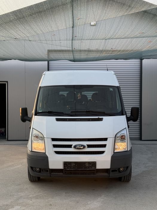 Ford Transit 2.2 TDCI 9 Locuri 2011 8+1 9 locuri