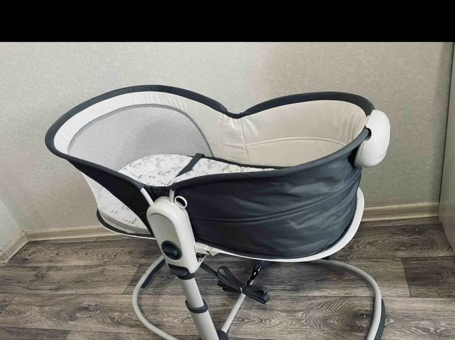Продам люльку для новорожденных .