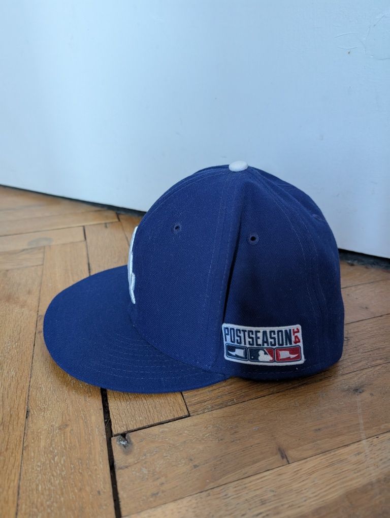 Шапка с козирка New Era