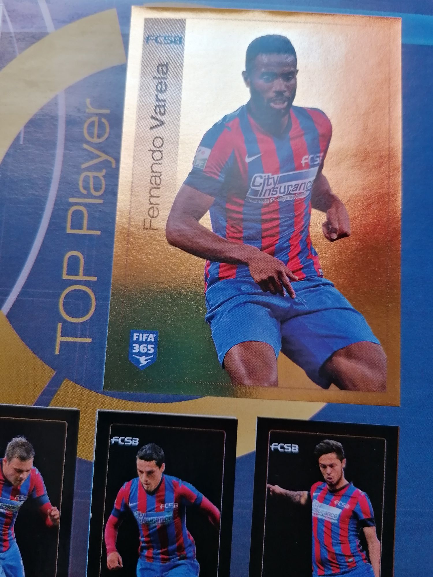 Panini FIFA 365 din 2016 Steaua București colecție stickere album