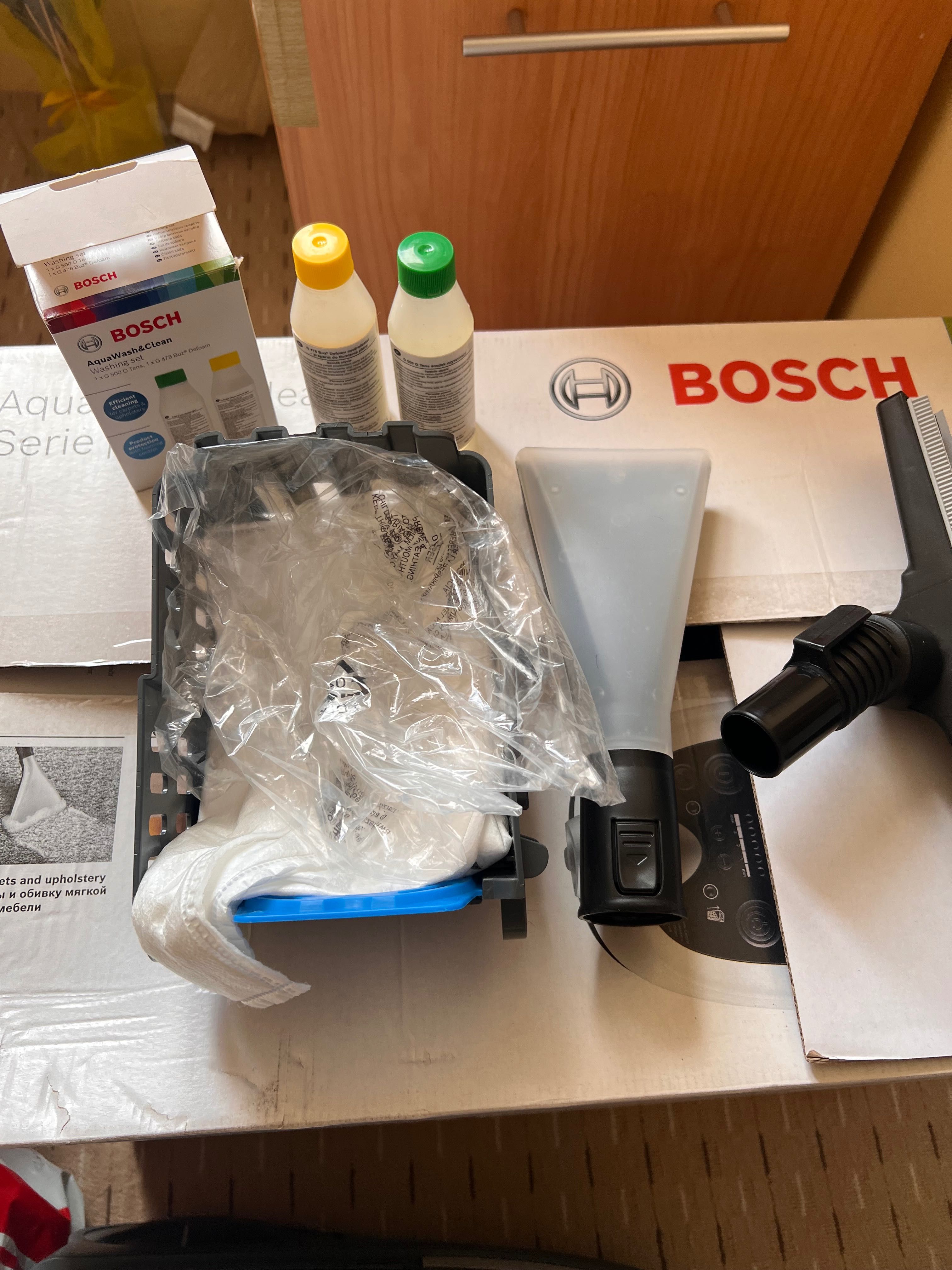 Прахосмукачка Bosch BWD41720