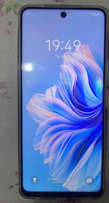 Продам TECNO Camon 19