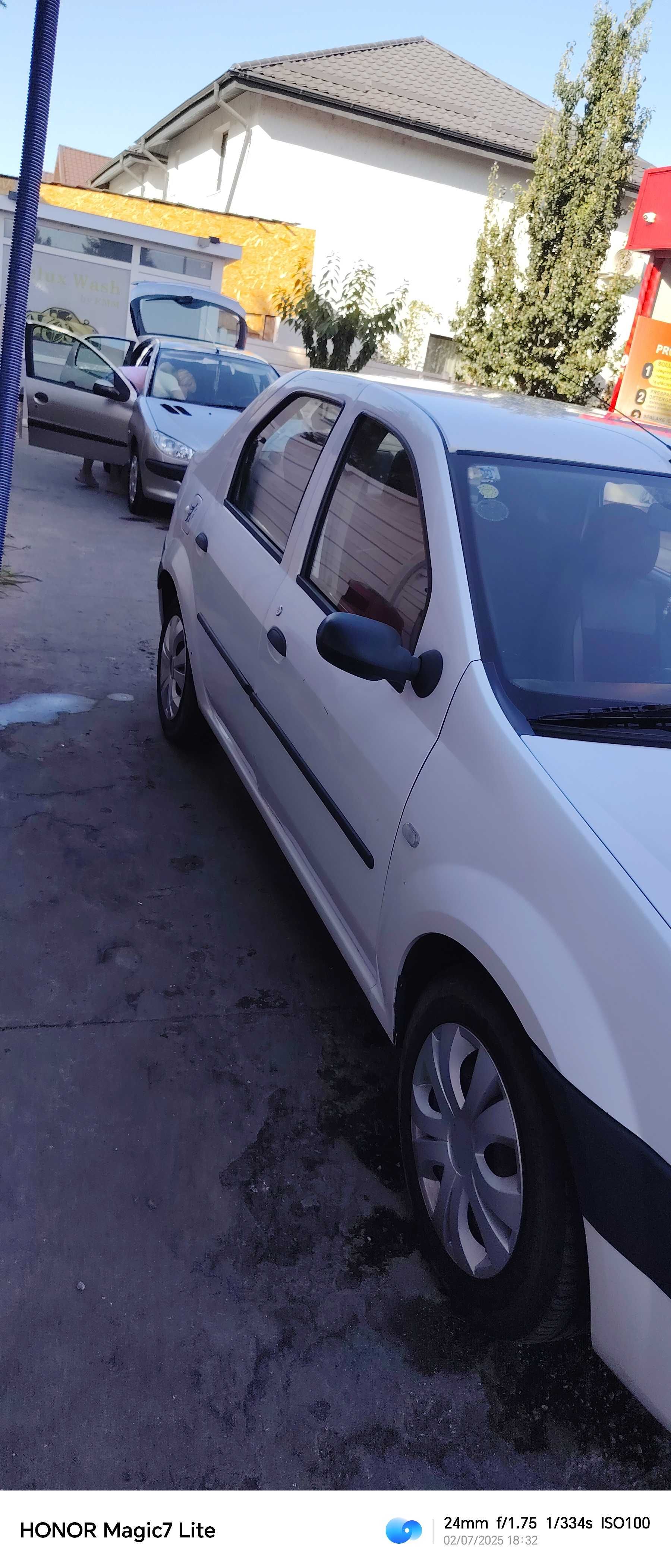Dacia Logan Laureate 2005 benzină 1.4