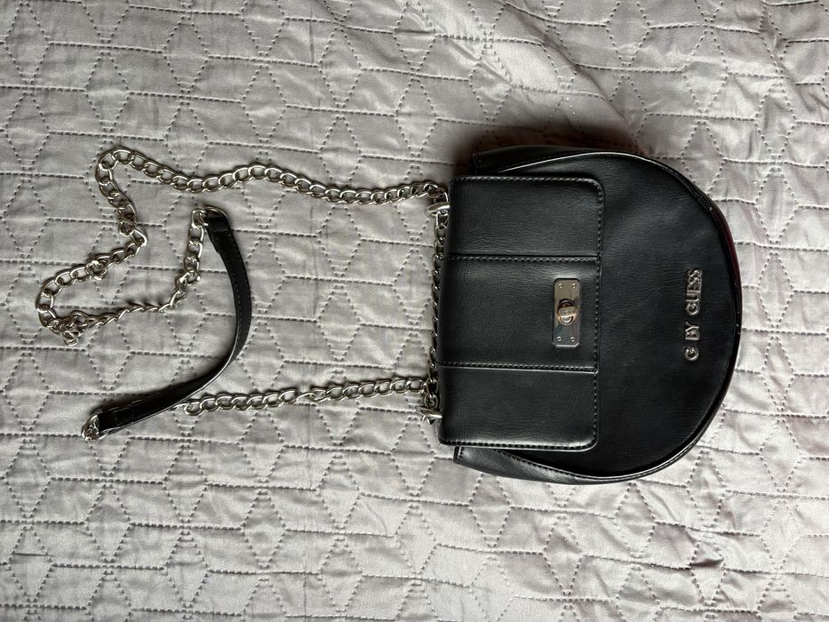 Дамска чанта Guess