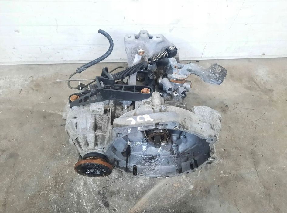 Cutie de viteze VW Passat B6 1.9 TDI 5+1 trepte cod cutie