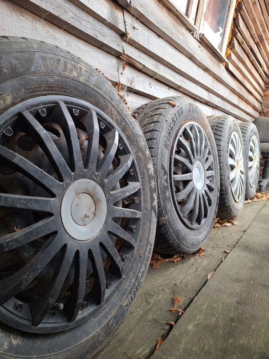 Jante de tabla cu cauciucuri și set de balasti pentru faruri