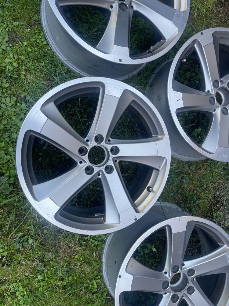 4бр.оригинални лети джанти Mercedes 8,5Jx18 ET35,5