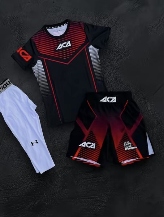 Продаю форму ACA красный/синий новый