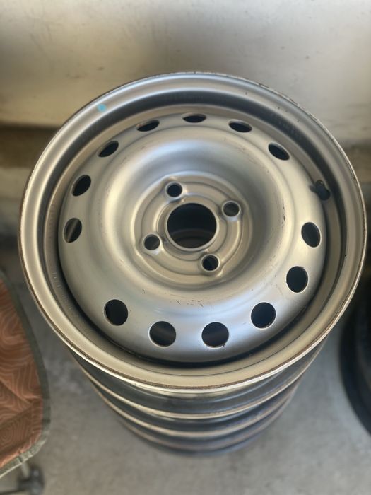 14 диски в идеальном состоянии