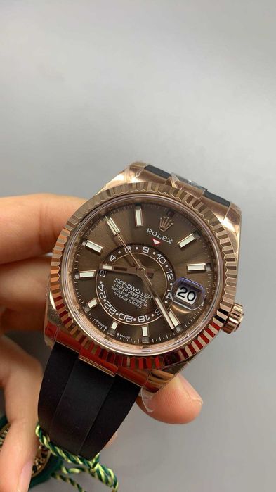 rolex sky-dweller каучук / шоколад