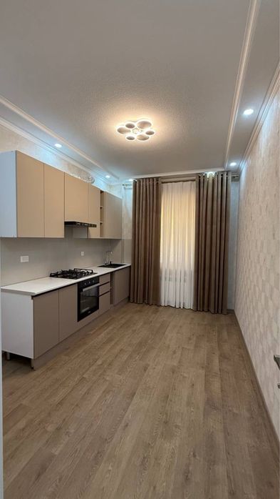 Продается 4 ком. Квартира площадью 127 кв.м. Адрес Фрунзе