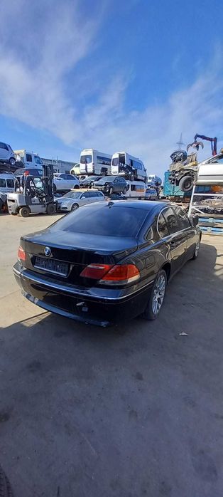 BMW SERIA 7 AN 2003  Dezmembrez/Dezmembram