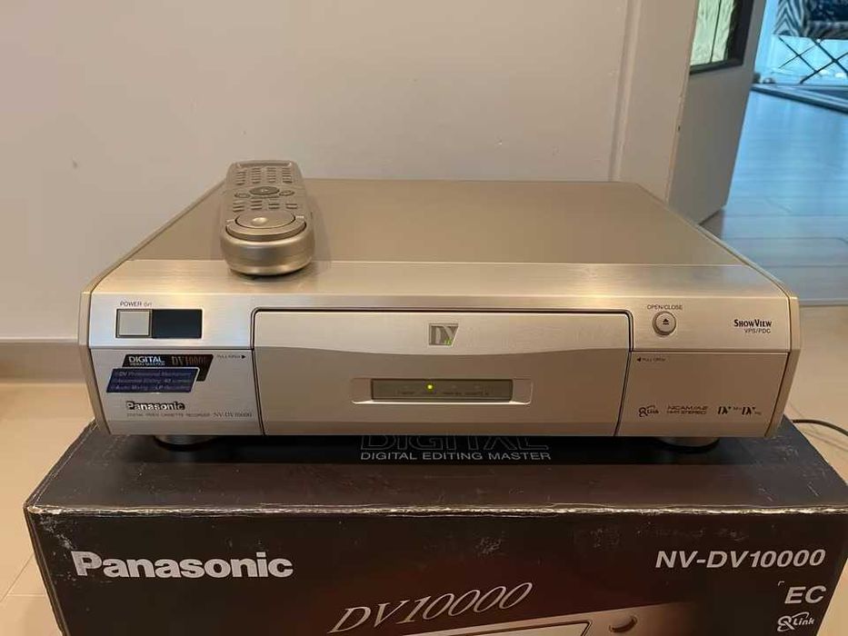 Panasonic NV-DC-10000 video dv & minidv recorder