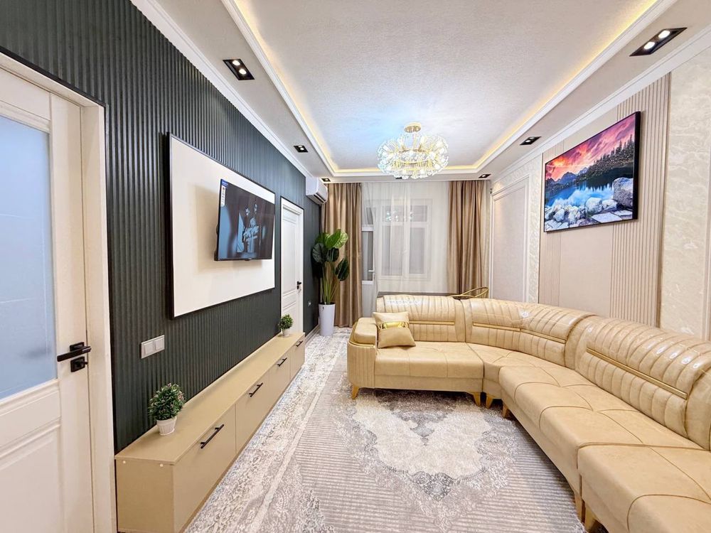Чилонзор-19 Квартал 2-3/3/4. 52м2 Срочно Продам квартиру