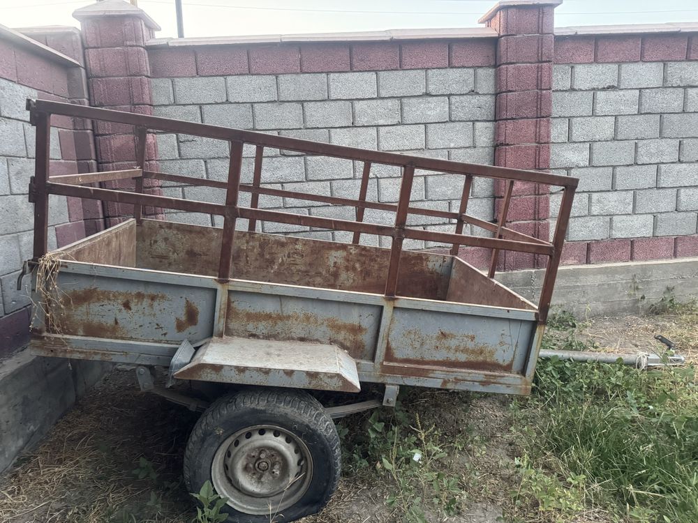 Прицеп автомобильный