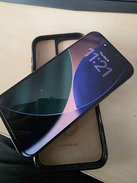 IPhone 16 pro max с гаранция