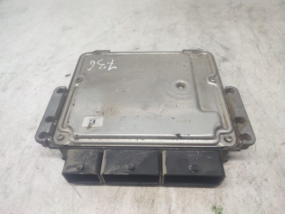 Calculator motor ECU 0281032811 1.5 dci k9k626 Dacia Logan 2 [facelif