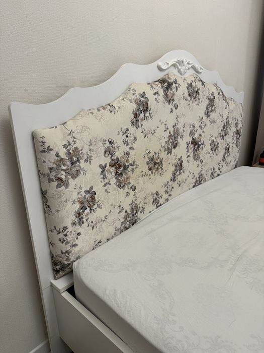 Продается кровать вместе с матрасом