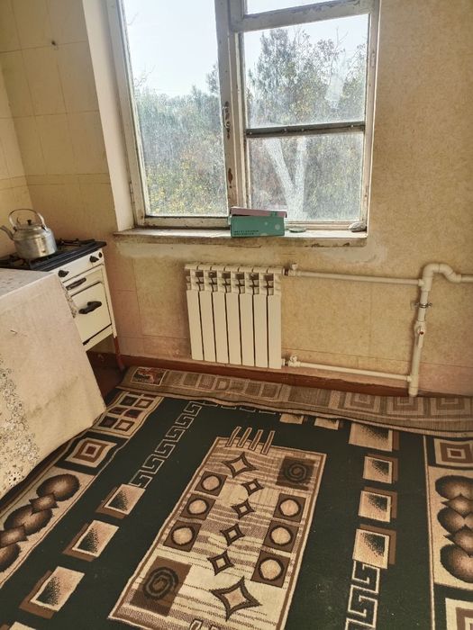 Чирчик шахар
Октябр  
#1-хона 4-етаж 
Квартира ижарага берилади
Нар