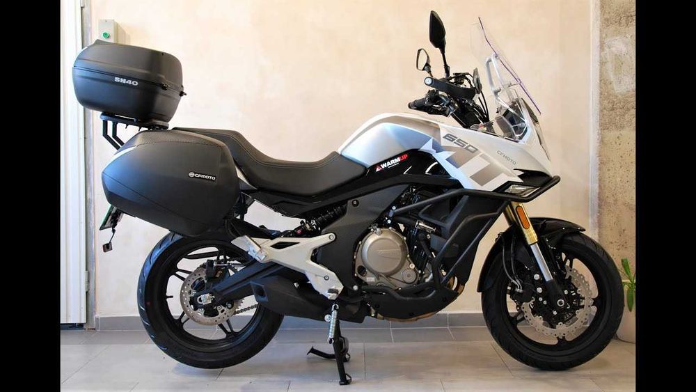 Новый мотоцикл CFMOTO 650MT + боковые ящики