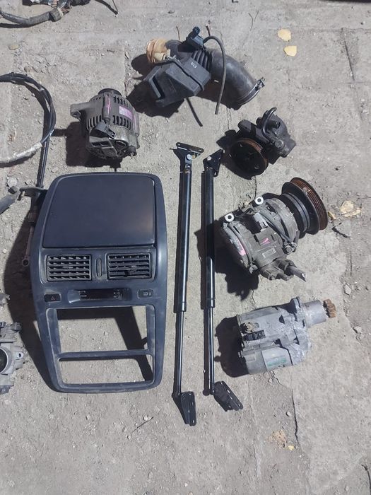 Продам запчасти.части Тойота Ипсум