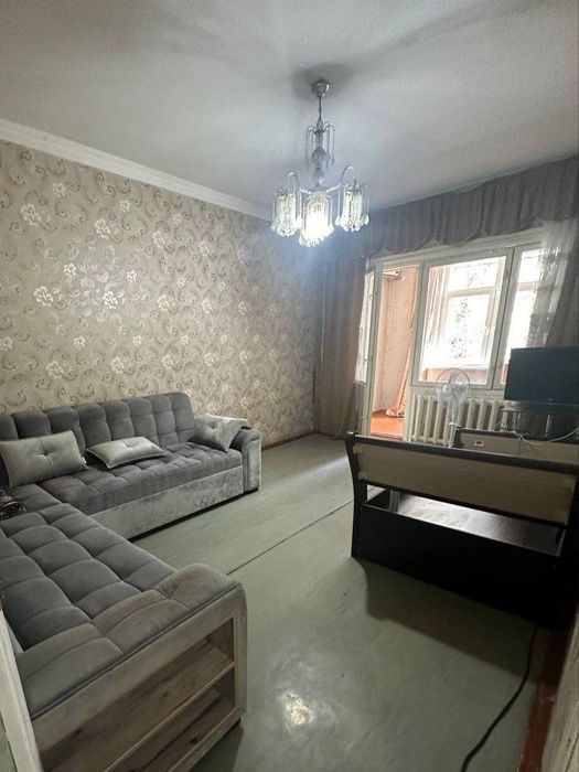 3⁴/1/9 (1 этаж). Дустлик 2, Янгихает р-н (Сергели). Квартира 80 м².