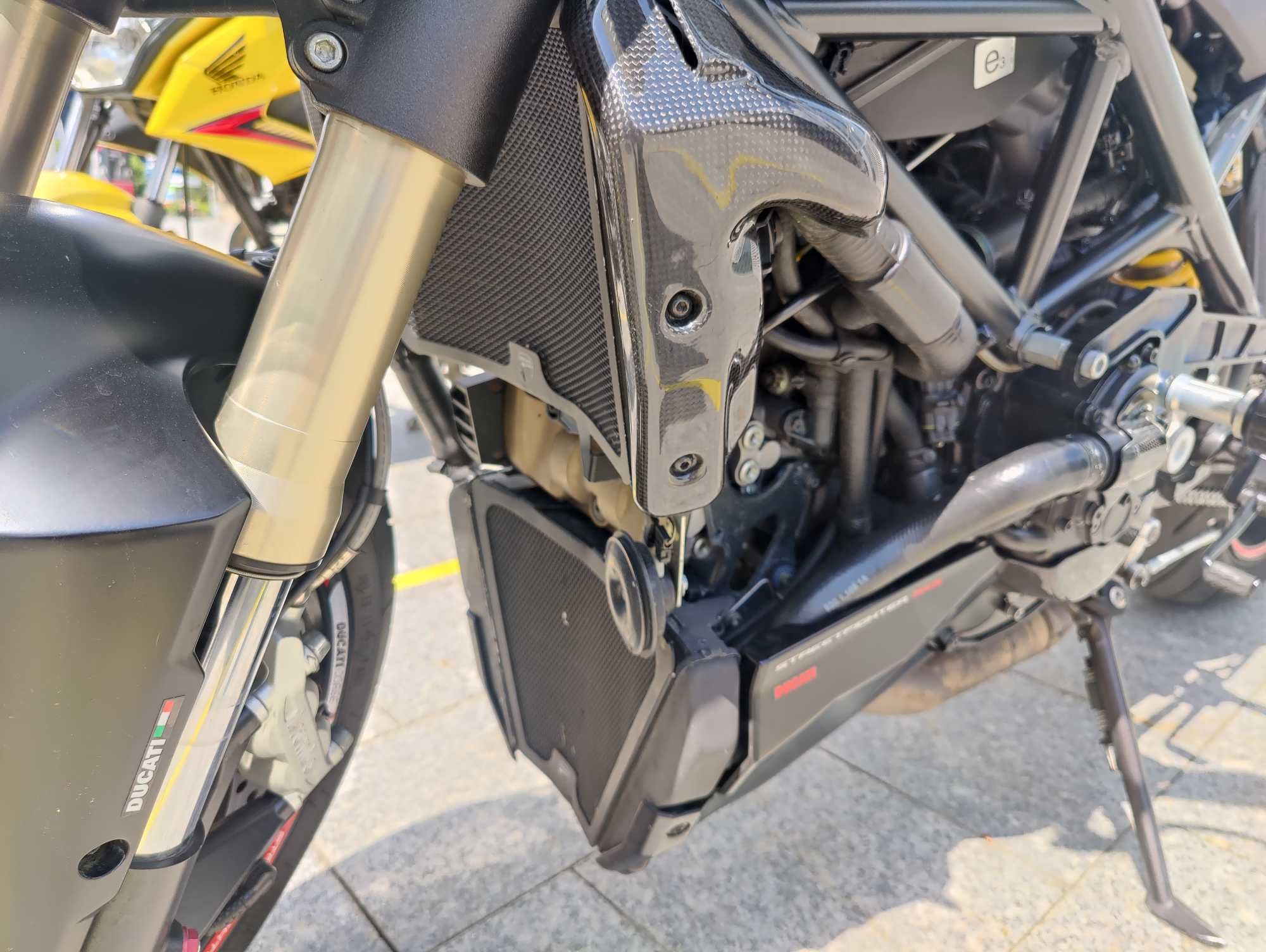 Ducati 848 Streetfighter