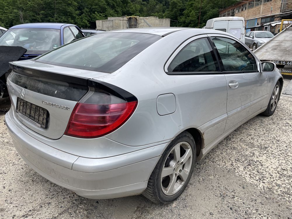 Mercedes c180kompressor w203 143hp 2003 На Части