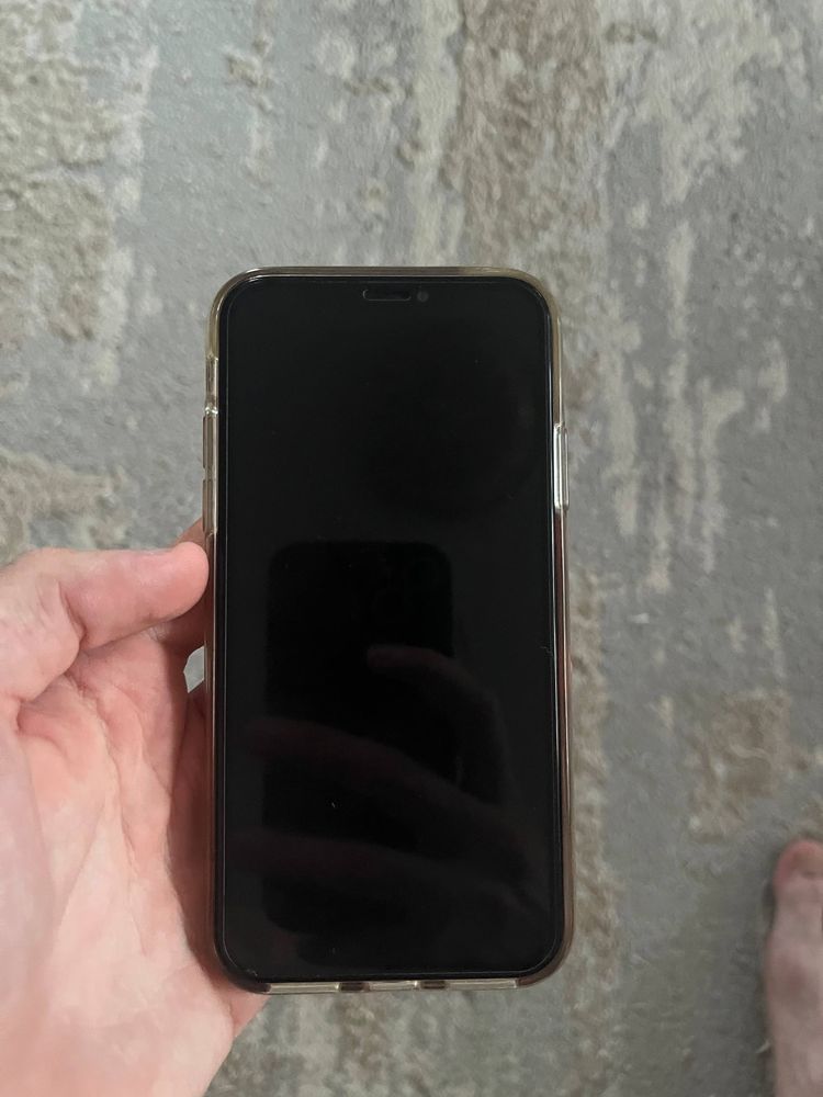 обменяю iphone xs