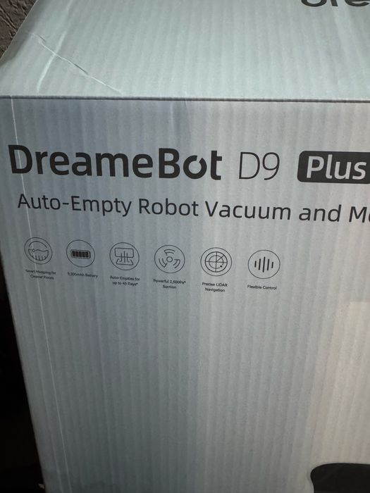 Робот пылесос. DreameBot D9 plus