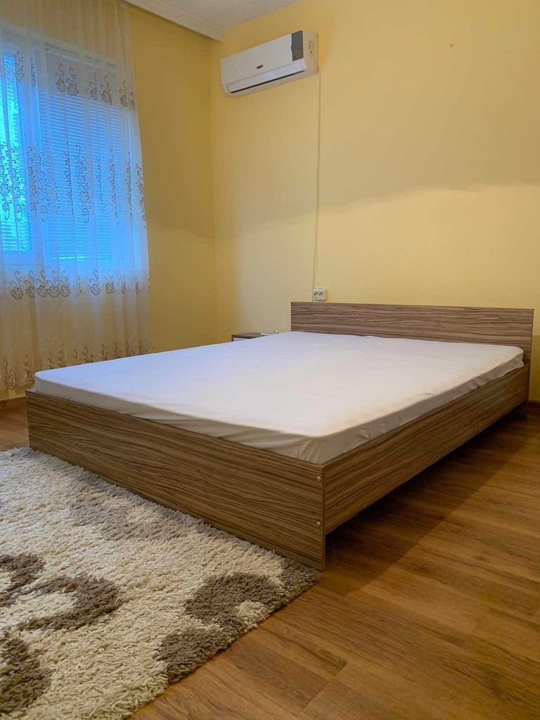 Дава се под наем Едностаен апартамент в Бургас, Лазур - 65 кв.м за 400 € - Снимка #6