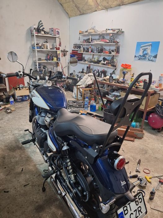 Royal enfield Super meteor 650