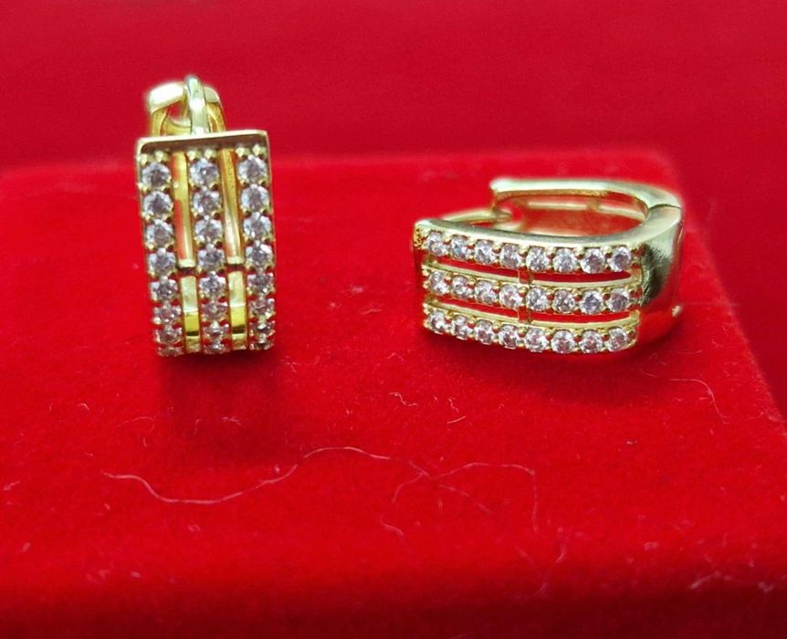 GP86,cercei placati aur 14k,incuietoare sigura, zirconii albe,eleganti