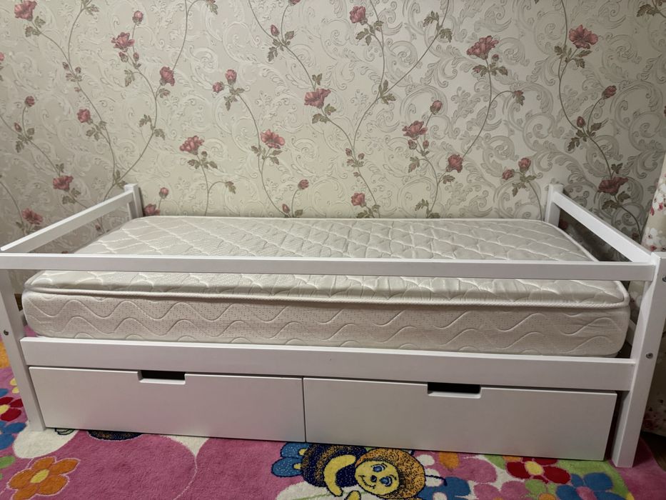 Срочно продам детскую кровать!!!